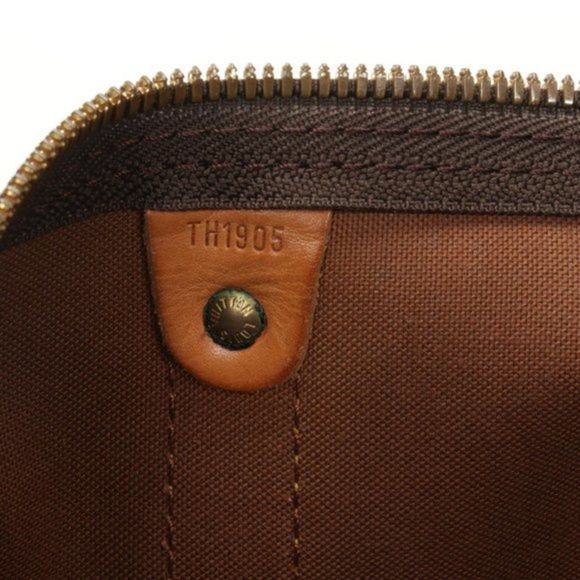 LOUIS VUITTON Monogram Keepall Bandoliere 50 - Picture 10 of 11